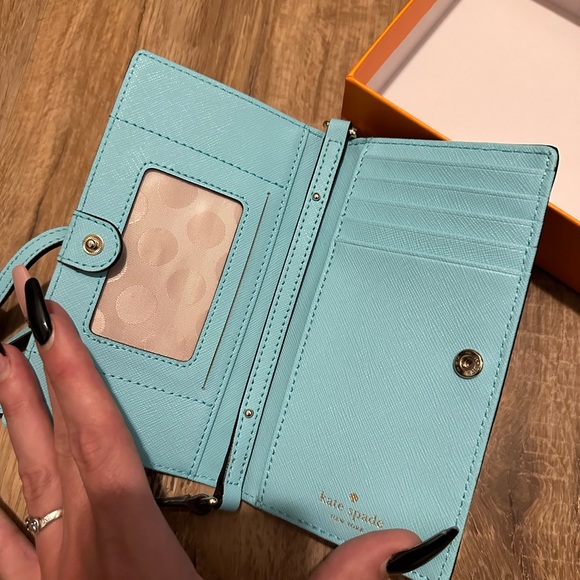 Kate Spade blue Crossbody Wallet / phone case - Picture 2 of 9